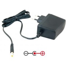 Napájecí adaptér univerzální 12V 2,5A 30W konektor 5,5mm x 2,1mm plus pól uprostřed Napájecí adaptér univerzální 12V 2,5A 30W konektor 5,5mm x 2,1mm plus pól uprostřed
